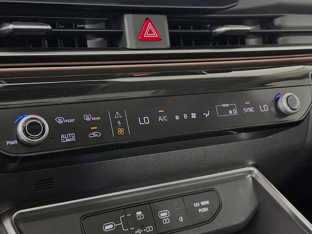 Used 2025 Kia Carnival SX Prestige FWD image 18