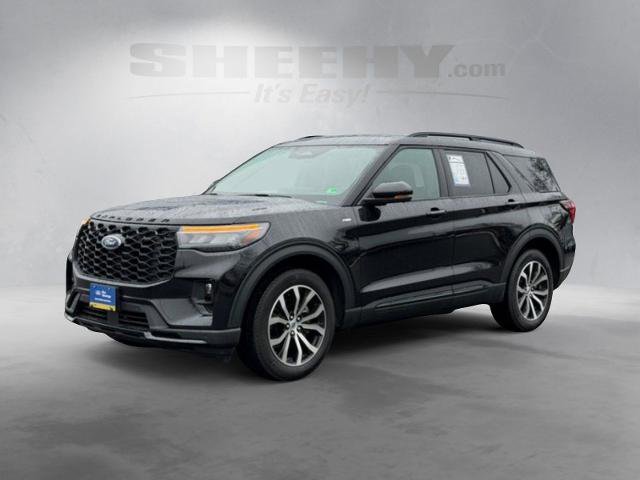 Certified 2025 Ford Explorer ST-Line AWD/4WD image 16