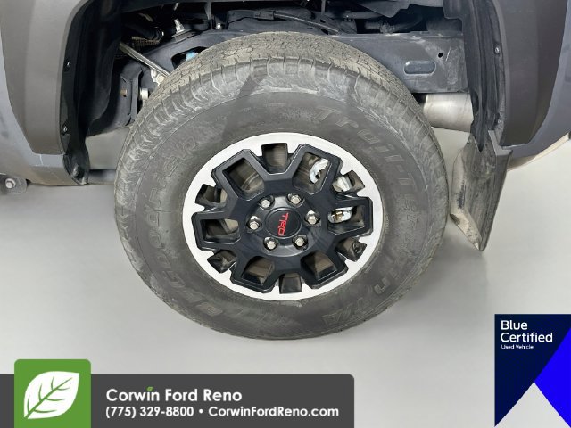 Used 2024 Toyota Tacoma TRD Off-Road w/ TRD Off Road Premium Package AWD/4WD image 35