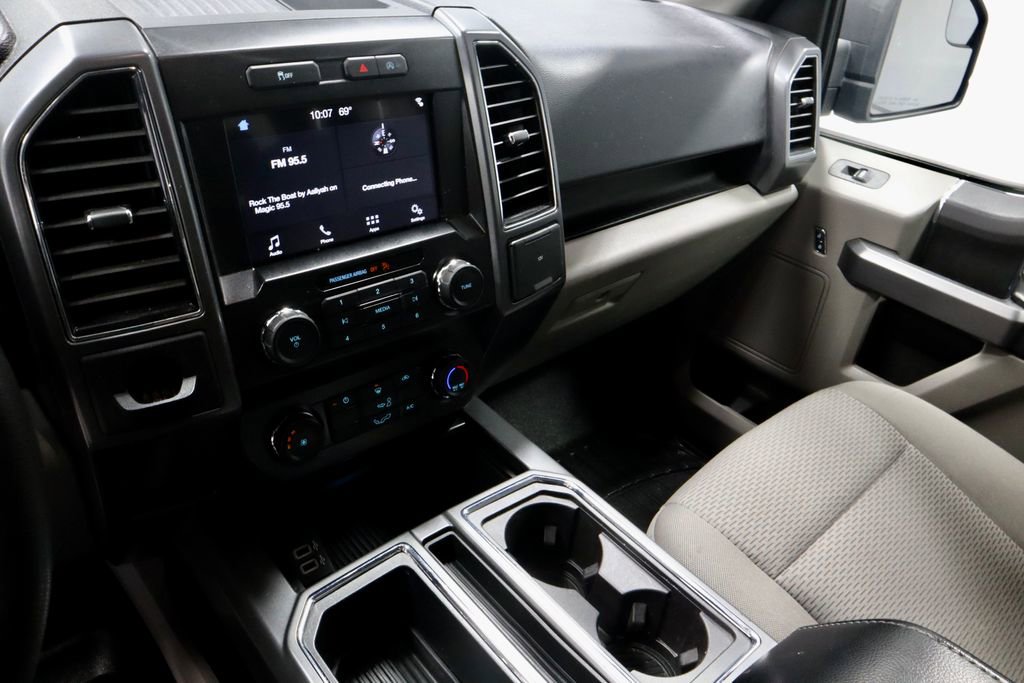 Certified 2019 Ford F150 XLT RWD image 28