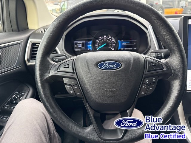 Certified 2024 Ford Edge SE image 18