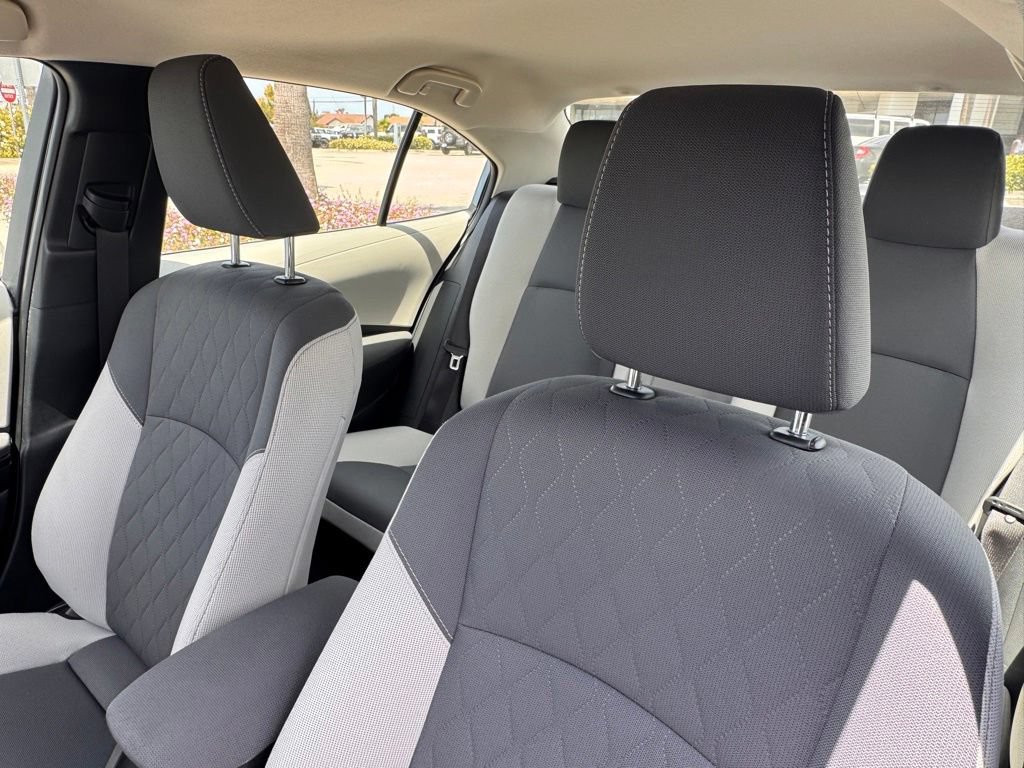 Used 2024 Toyota Corolla LE FWD image 19