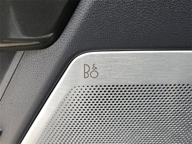 Certified 2023 Ford F150 Lariat w/ Equipment Group 502A High image 34