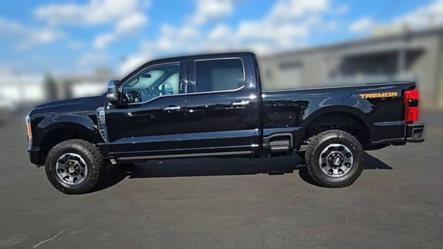 Certified 2023 Ford F250 Platinum w/ Tremor Off-Road Package AWD/4WD image 6