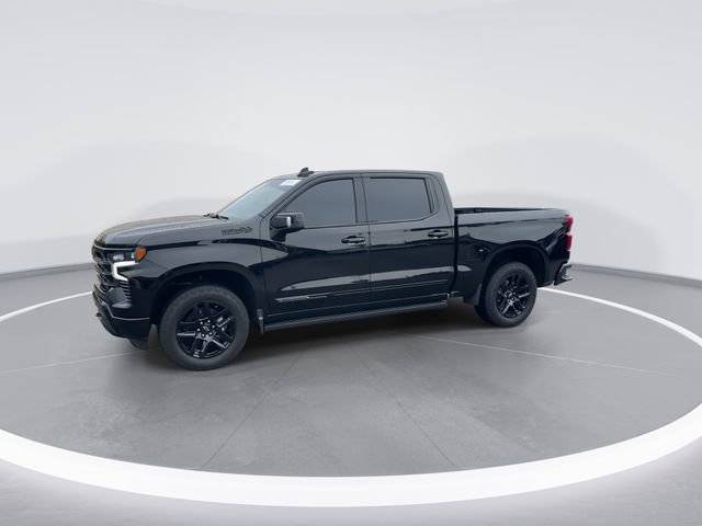 Used 2026 Chevrolet Silverado 1500 High Country w/ Midnight Edition AWD/4WD image 3