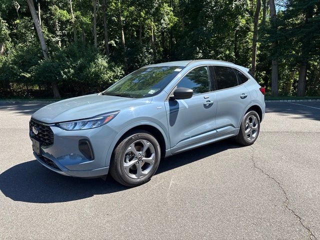 Certified 2023 Ford Escape ST-Line w/ Tech Pack #1 AWD/4WD image 10
