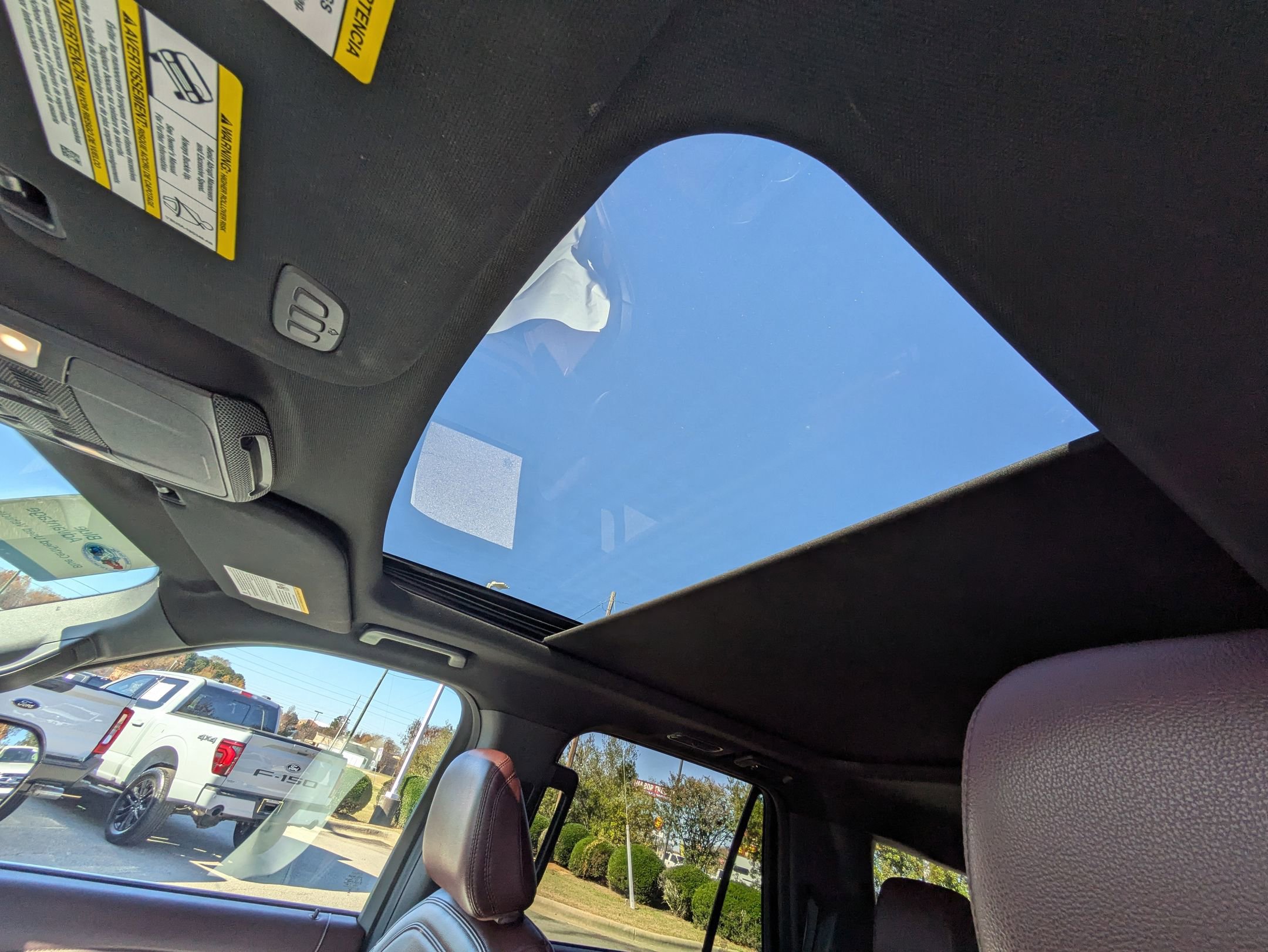 Certified 2023 Ford Expedition Limited image 25