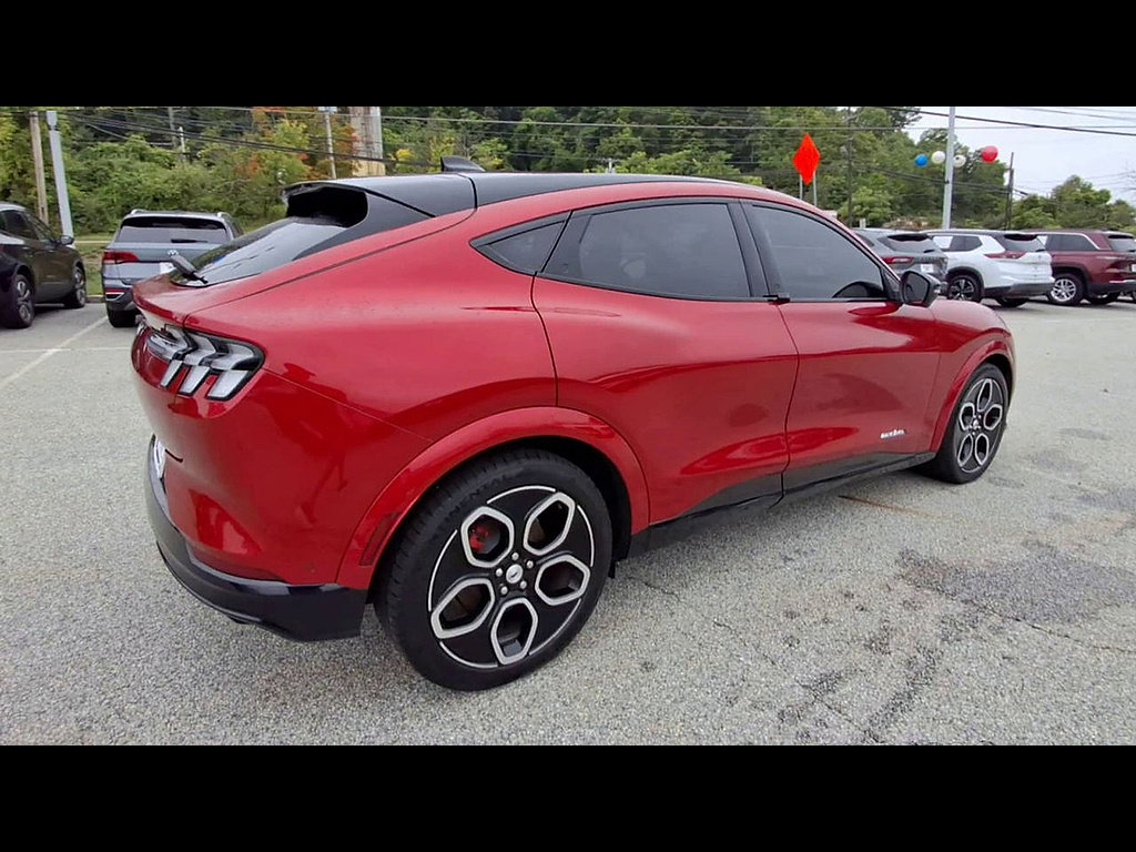 Certified 2022 Ford Mustang Mach-E GT AWD/4WD image 8