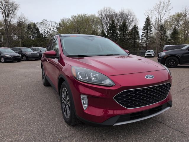 Certified 2020 Ford Escape SEL FWD image 3