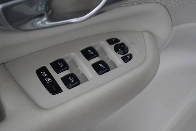 Used 2024 Volvo XC90 T8 Plus AWD/4WD image 27