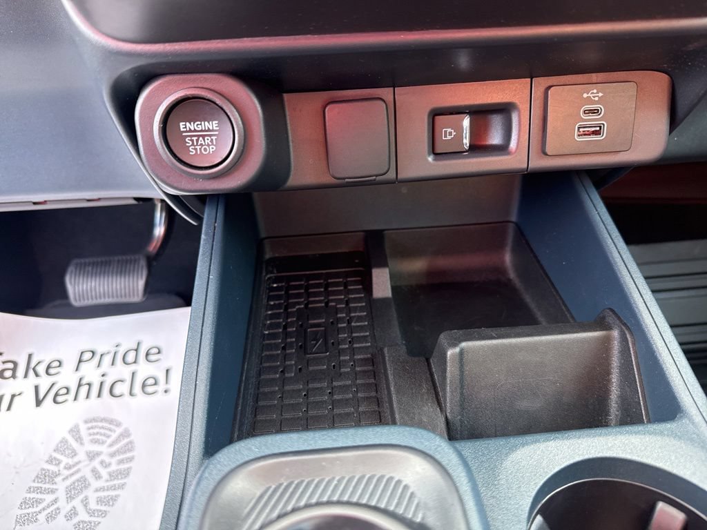 Certified 2025 Ford Maverick Tremor AWD/4WD image 25