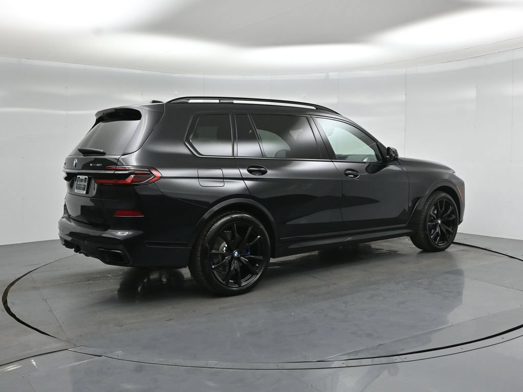 Used 2026 BMW X7 xDrive40i w/ Executive Package AWD/4WD image 32