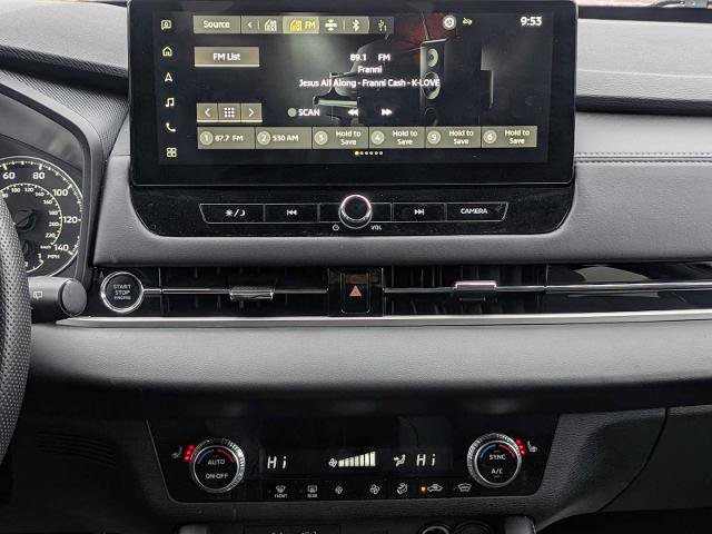 Used 2025 Mitsubishi Outlander SE AWD/4WD image 26