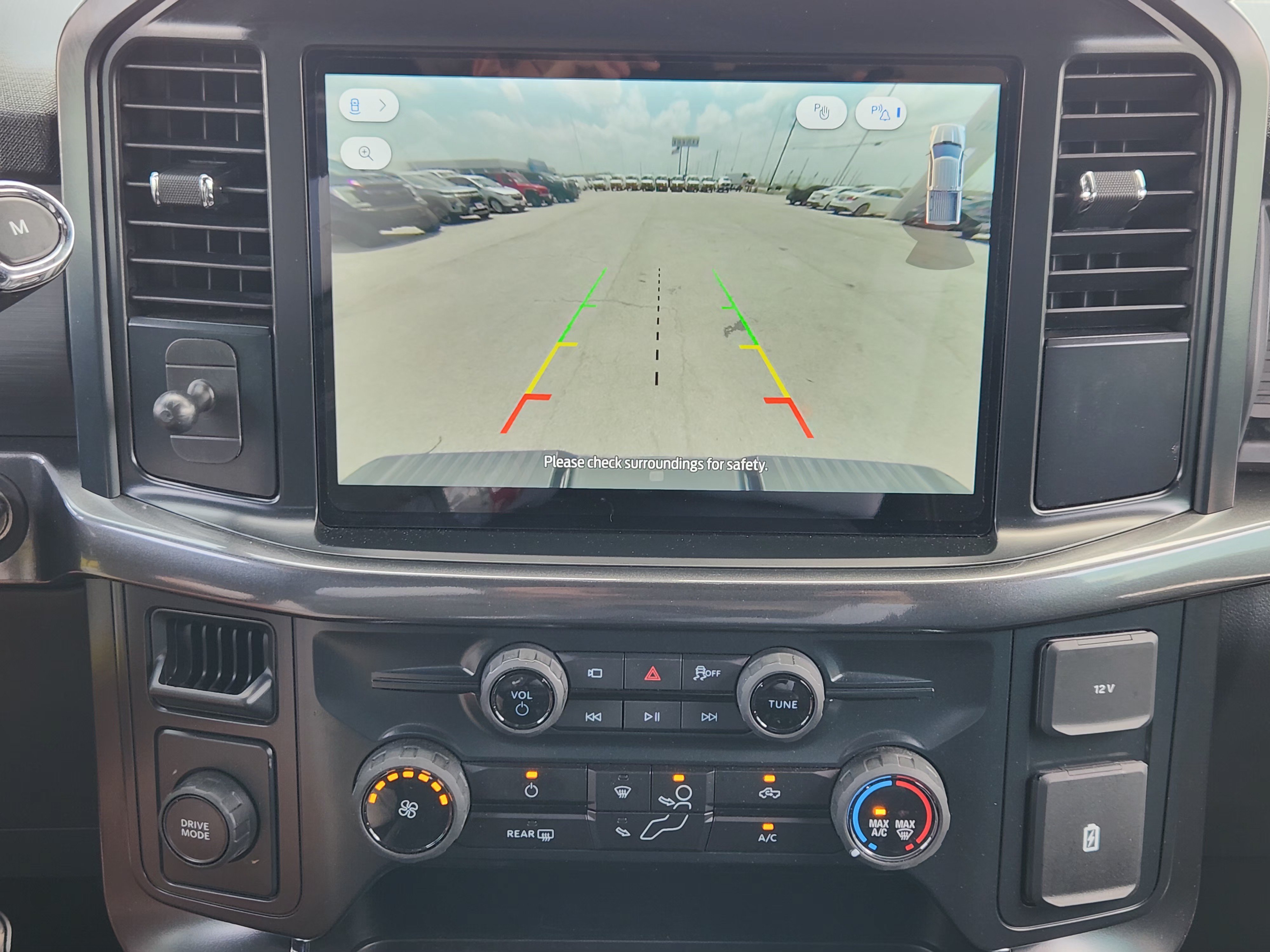 Certified 2025 Ford F150 STX w/ Equipment Group 200A RWD image 18