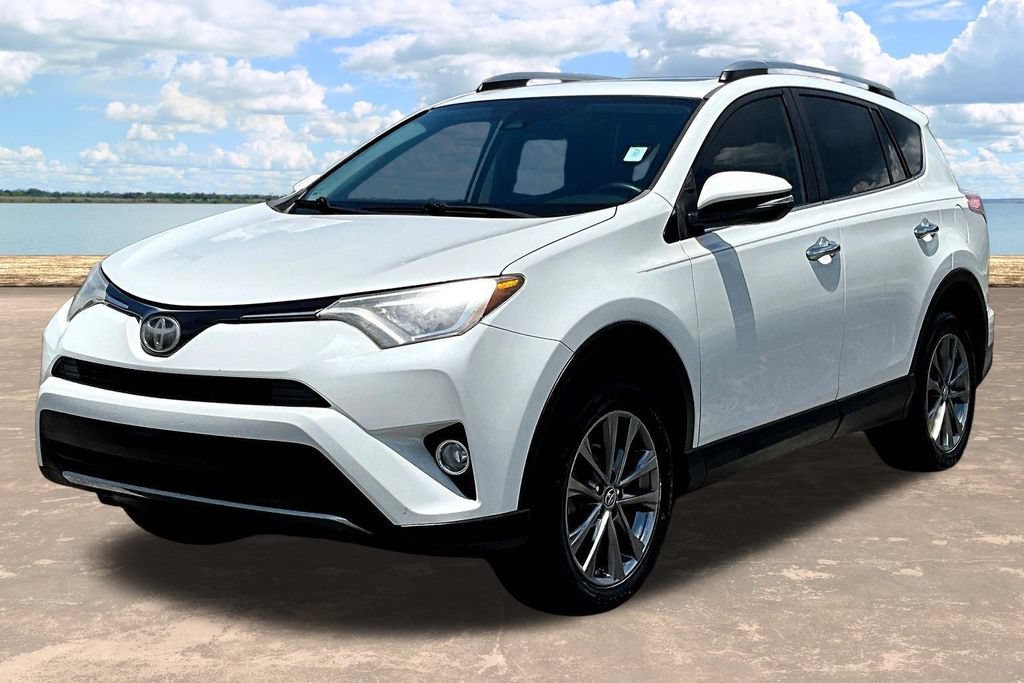 Used 2018 Toyota RAV4 Limited FWD image 4