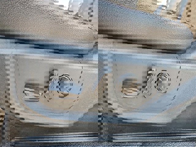 Certified 2022 Ford F250 Lariat w/ Black Appearance Package image 23