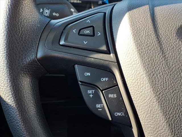 Certified 2024 Ford Edge SE image 7