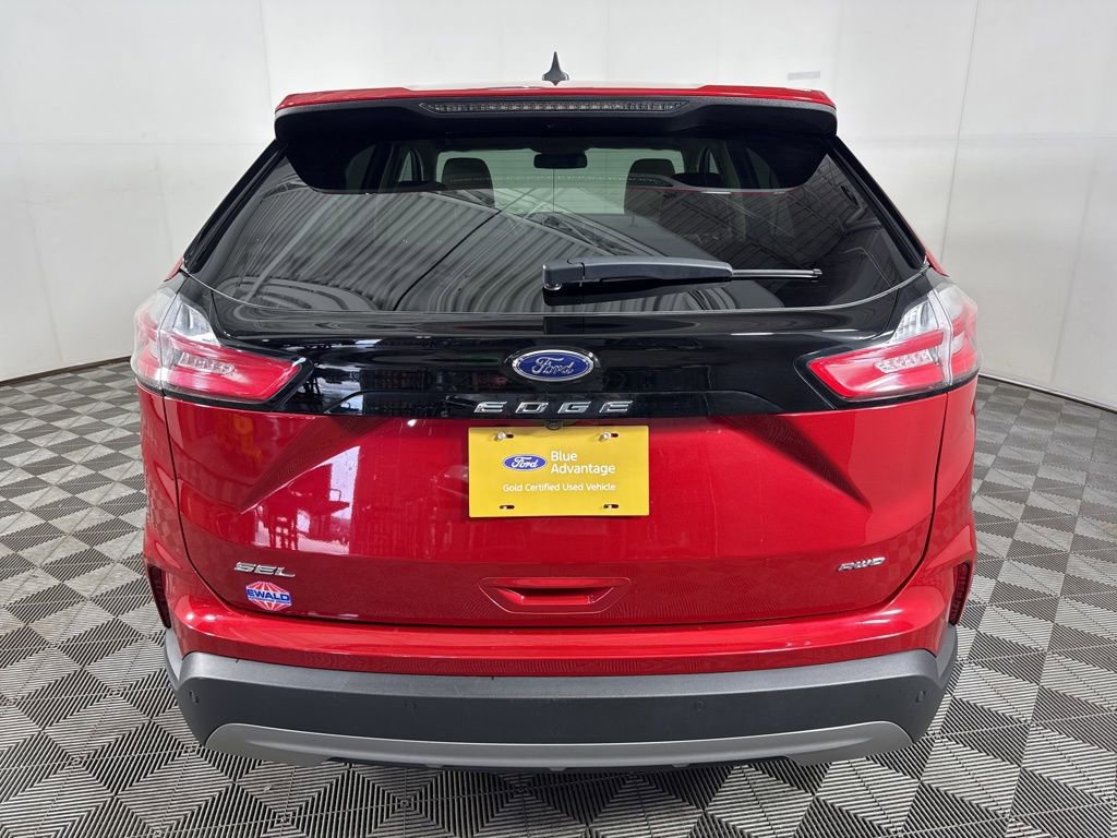 Certified 2024 Ford Edge SEL w/ Convenience Package AWD/4WD image 9