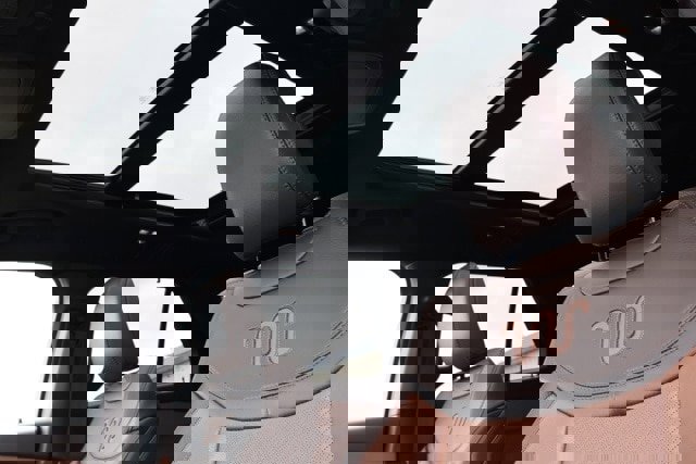 Certified 2022 Ford Explorer King Ranch w/ Technology Package image 32