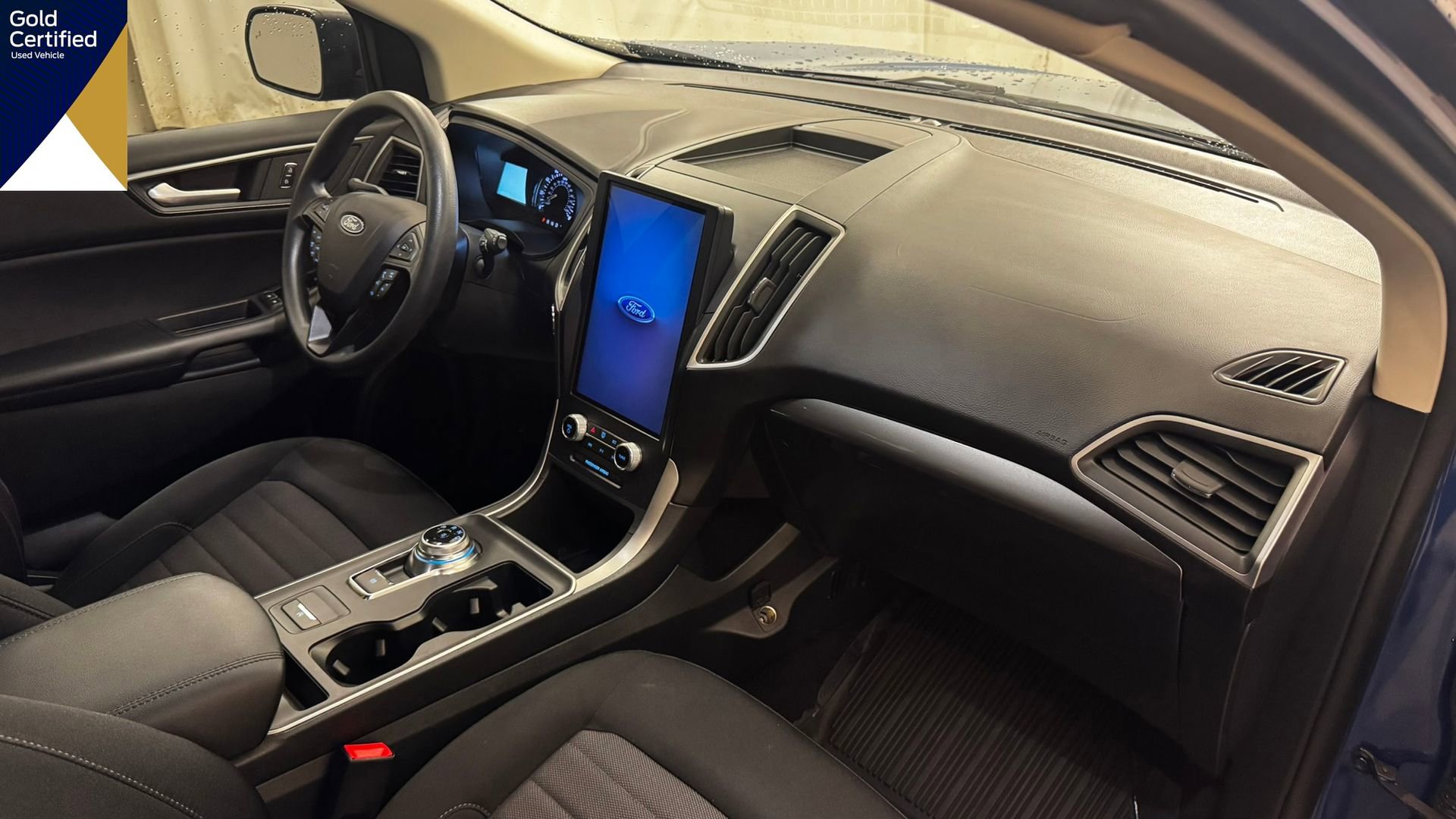 Certified 2022 Ford Edge SE image 12