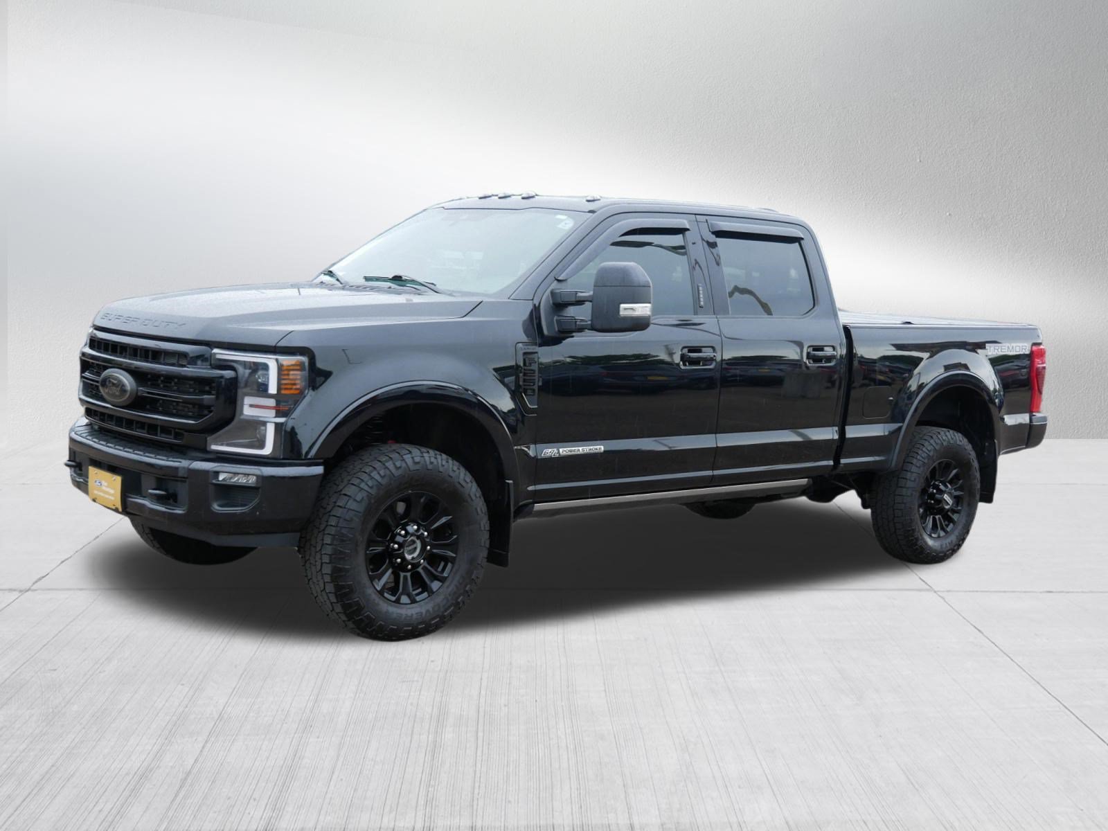 Certified 2022 Ford F250 Lariat w/ Tremor Off-Road Package AWD/4WD image 3