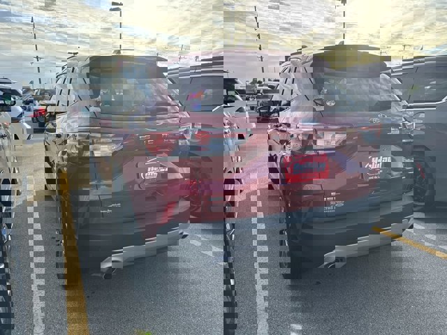 Certified 2020 Ford Escape SEL image 8