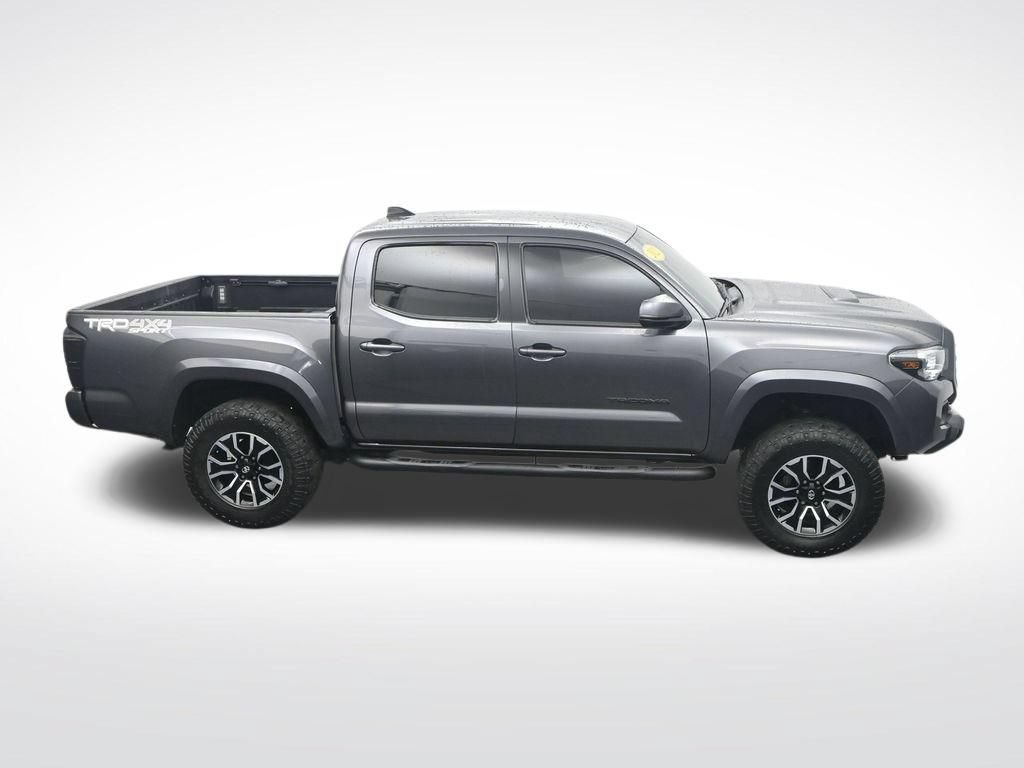 Used 2022 Toyota Tacoma TRD Sport w/ Technology Package AWD/4WD image 25