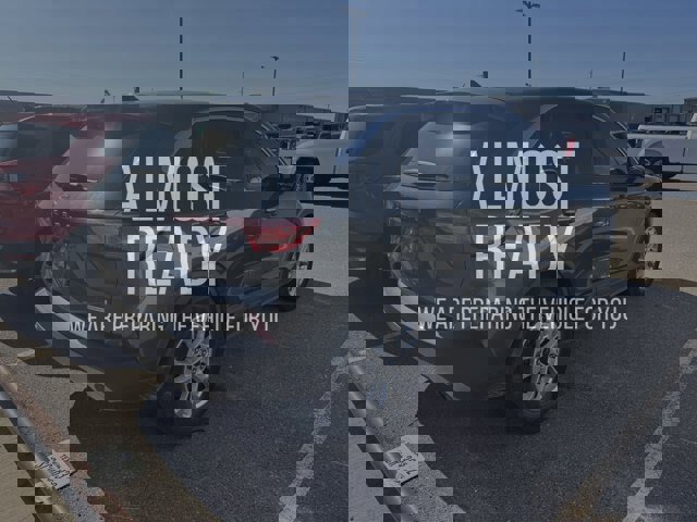 Certified 2020 Ford Escape SE image 3