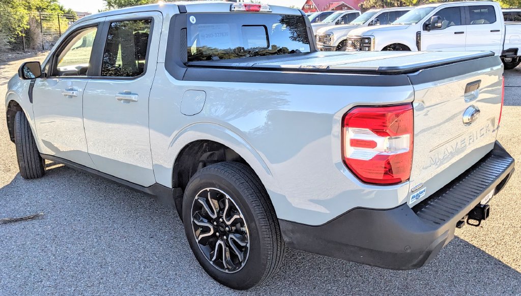Certified 2024 Ford Maverick Lariat FWD image 4