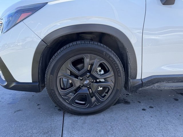 Used 2023 Subaru Ascent Onyx Edition Limited image 6