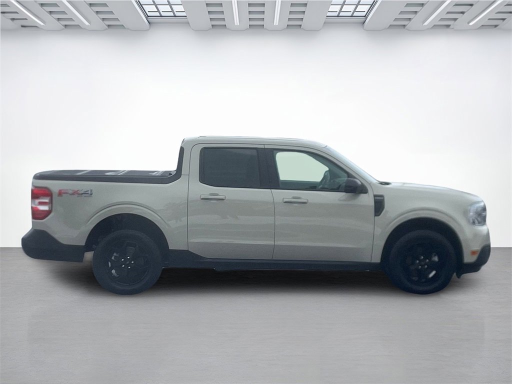 Certified 2024 Ford Maverick Lariat w/ FX4 Off-Road Package image 2