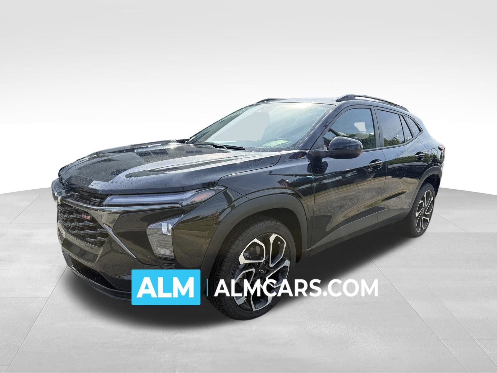 Used 2024 Chevrolet Trax RS image 1