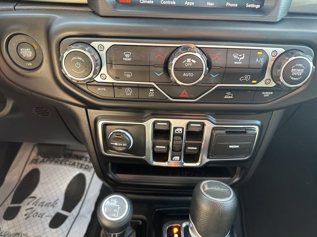 Used 2023 Jeep Gladiator Overland image 23