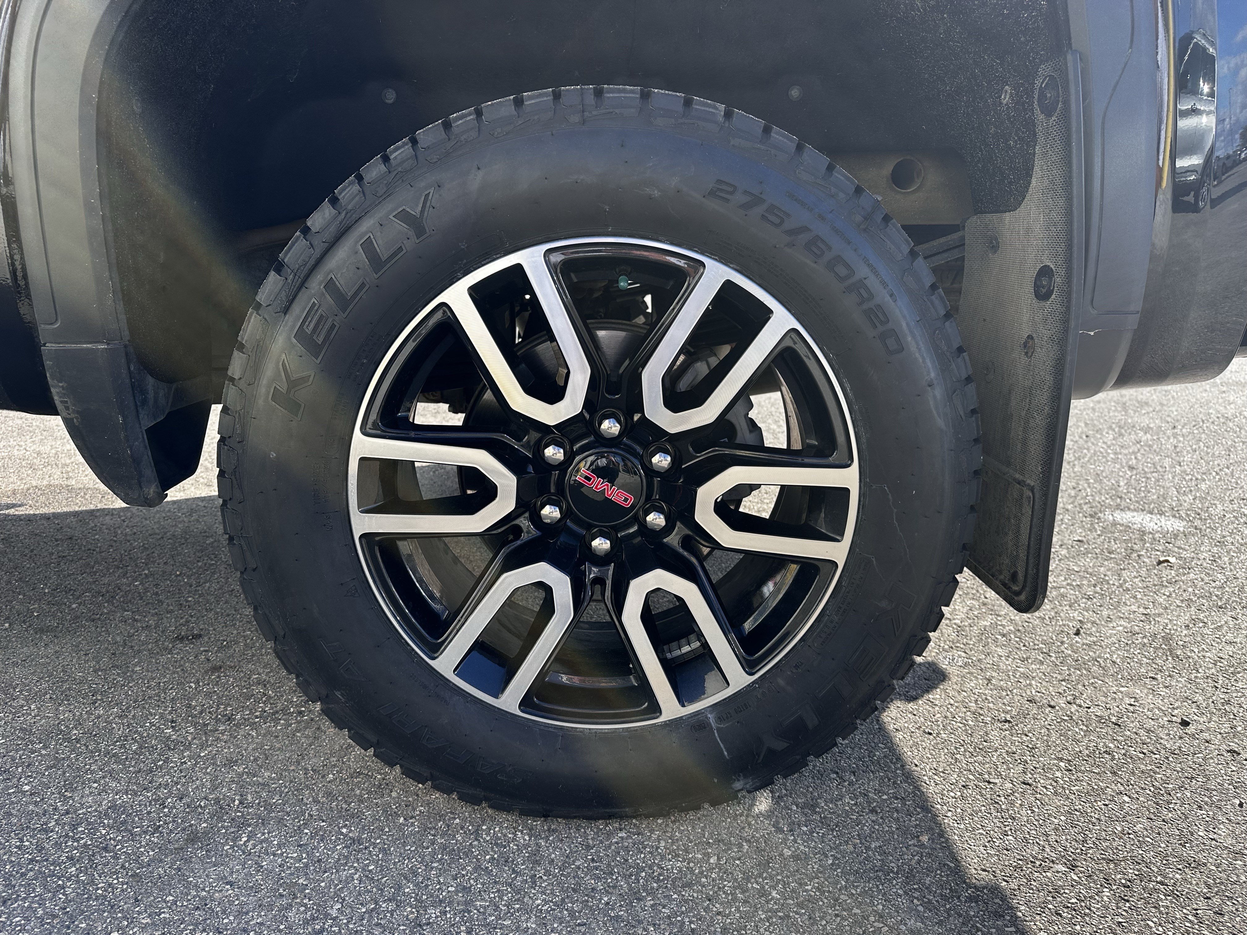 Used 2026 GMC Sierra 1500 AT4 w/ AT4 Premium Package AWD/4WD image 9