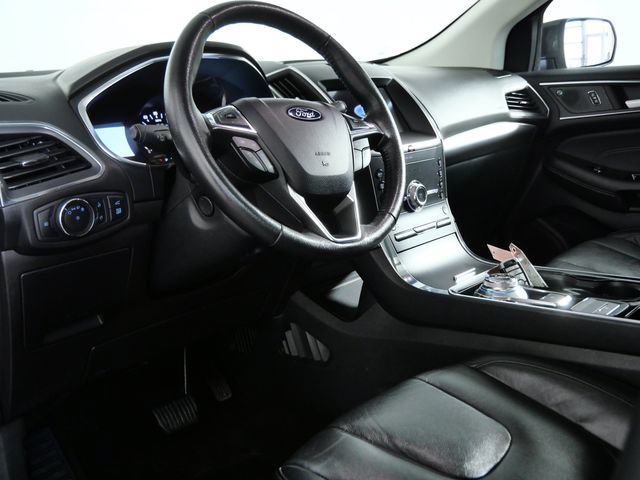 Certified 2020 Ford Edge Titanium w/ Canadian Touring Package AWD/4WD image 13