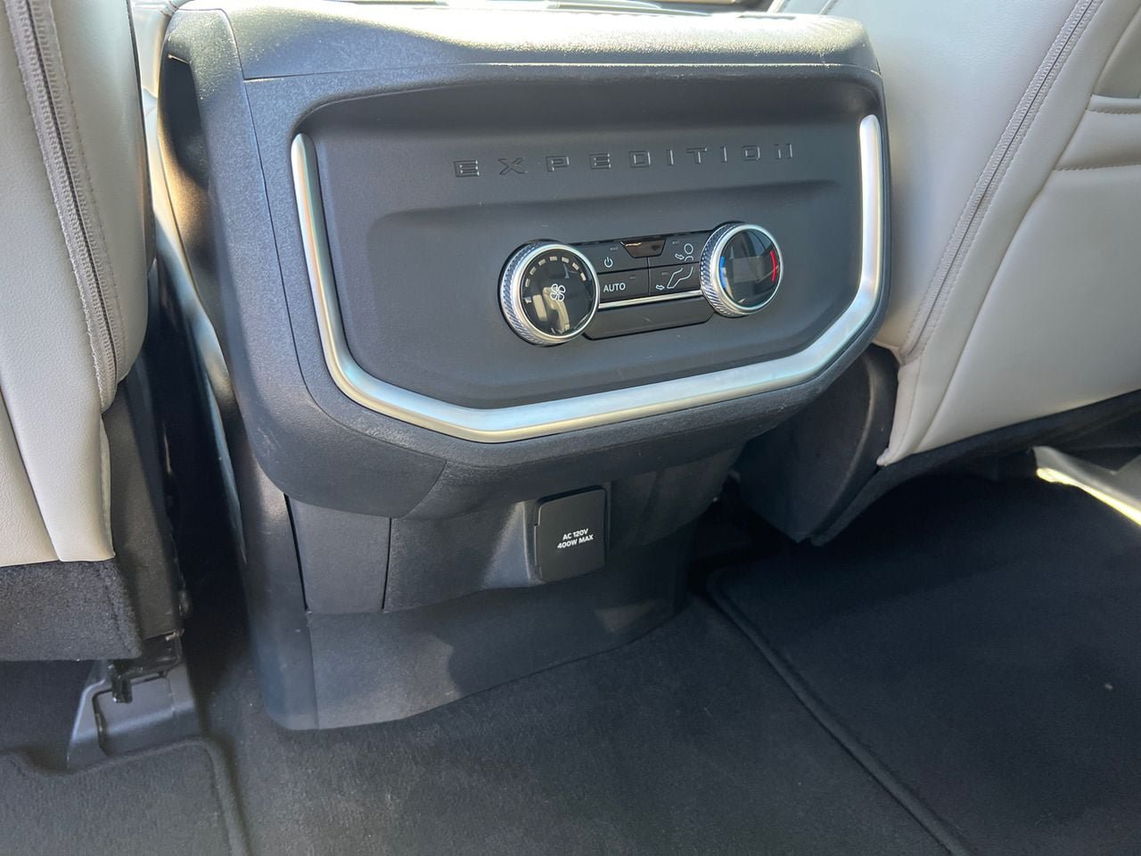 Certified 2025 Ford Expedition Max Active RWD image 25