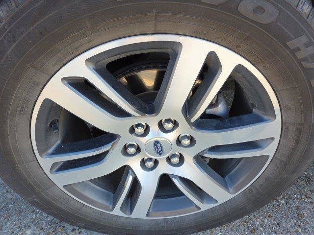 Certified 2024 Ford Expedition Max Limited RWD image 17