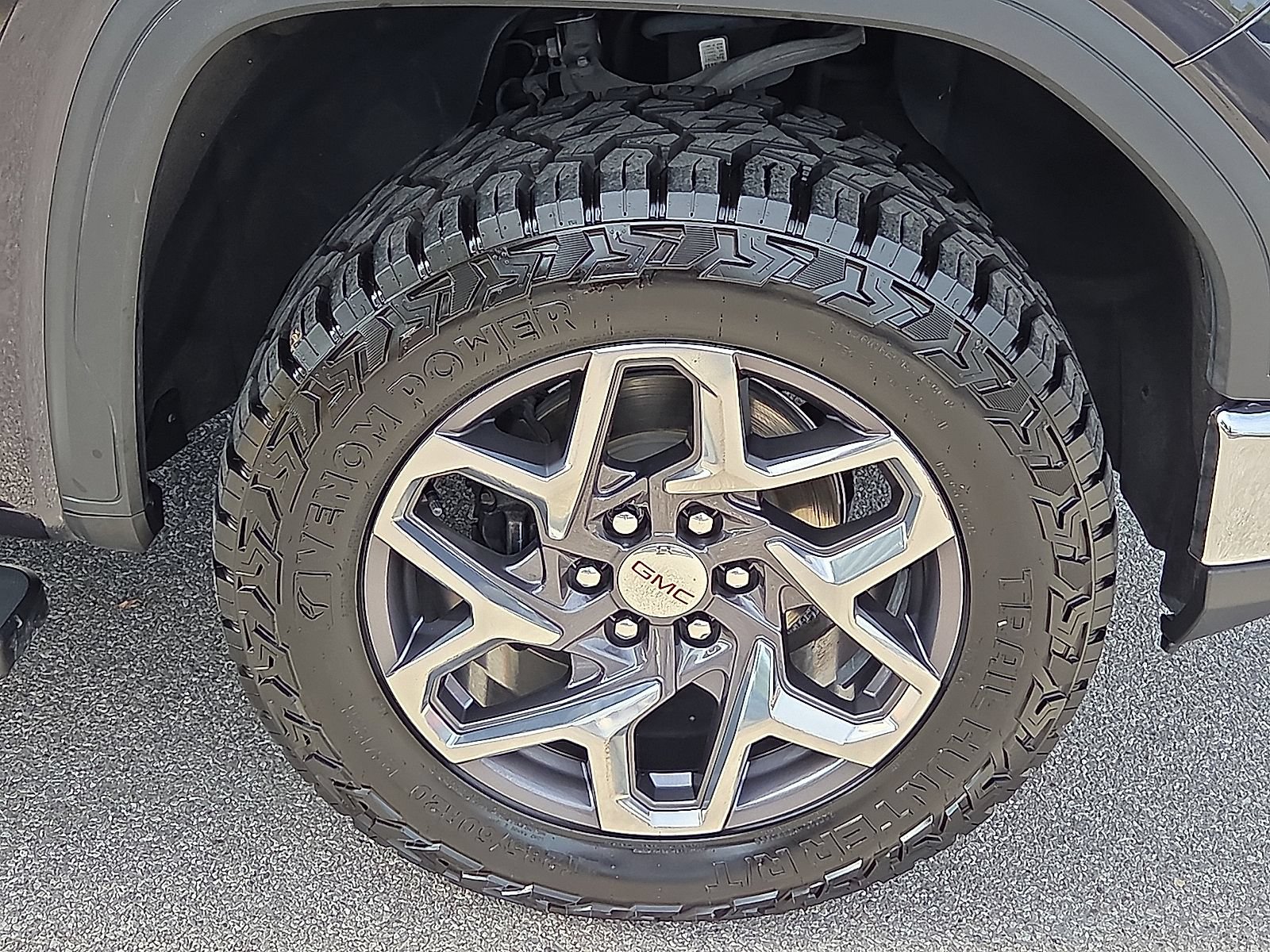 Used 2023 GMC Sierra 1500 SLT w/ SLT Convenience Package AWD/4WD image 7