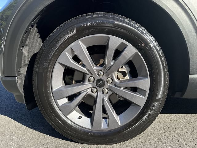Certified 2023 Ford Explorer XLT w/ Equipment Group 202A AWD/4WD image 10