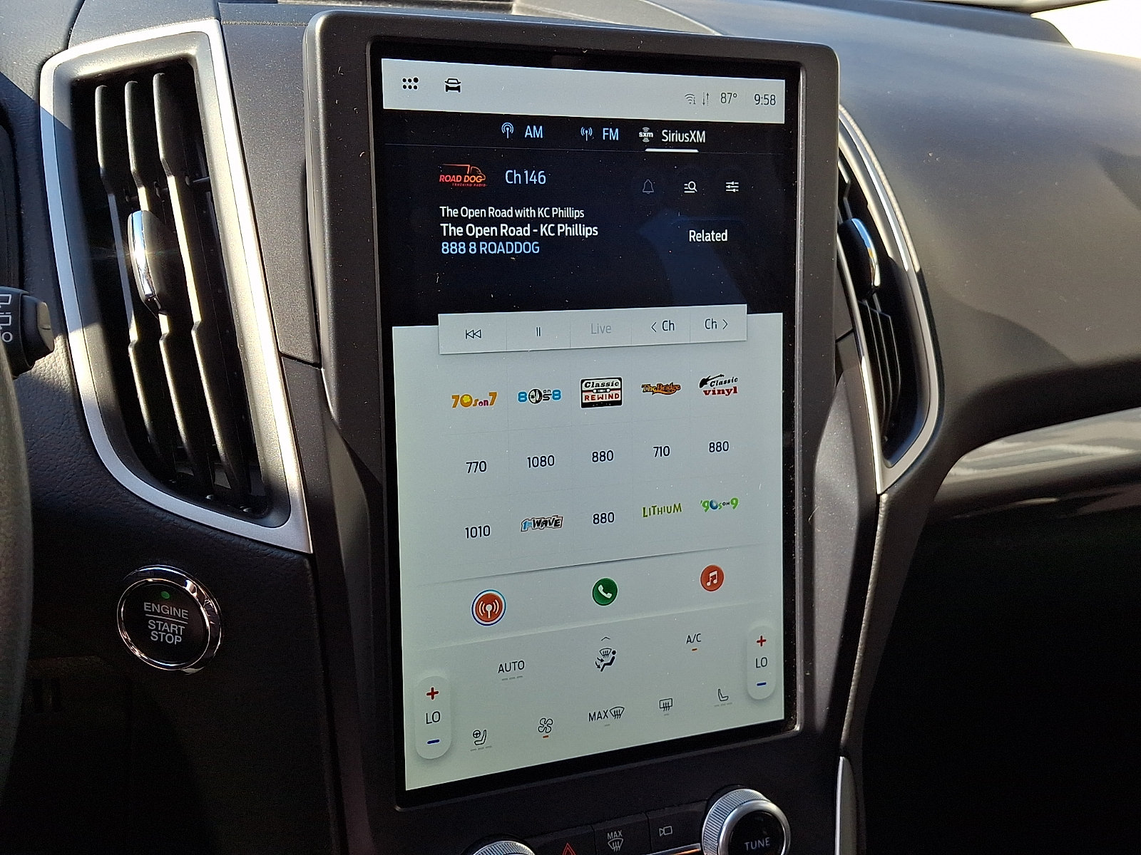 Certified 2023 Ford Edge ST-Line AWD/4WD image 17