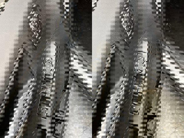 Certified 2025 Ford Escape Platinum image 22