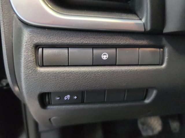 Used 2021 Nissan Rogue SV image 16