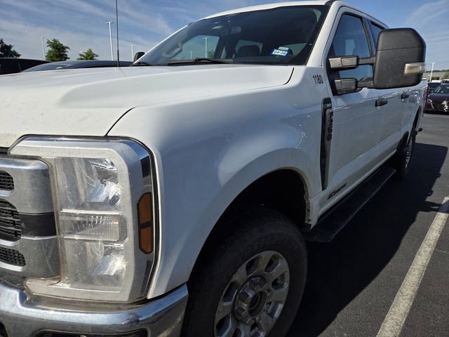 Certified 2024 Ford F250 XLT w/ FX4 Off-Road Package AWD/4WD image 4