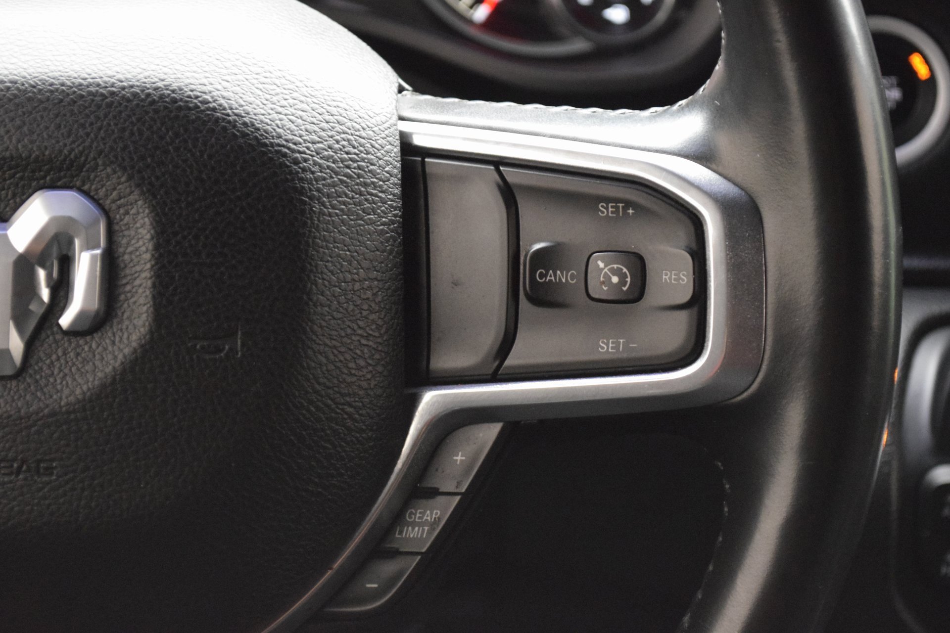 Used 2021 RAM 1500 Laramie w/ Sport Appearance Package image 14