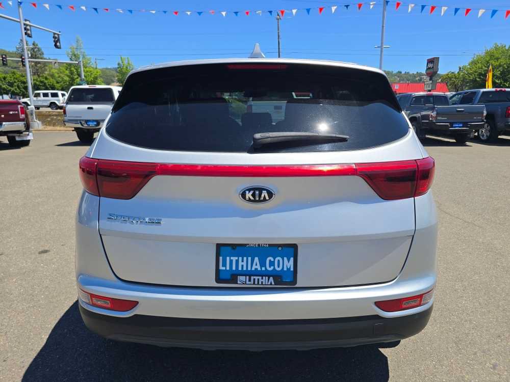 Used 2019 Kia Sportage LX AWD/4WD image 4