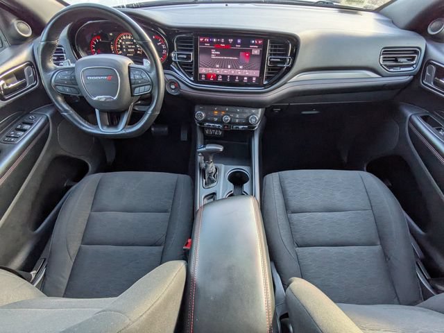 Used 2025 Dodge Durango GT RWD image 16