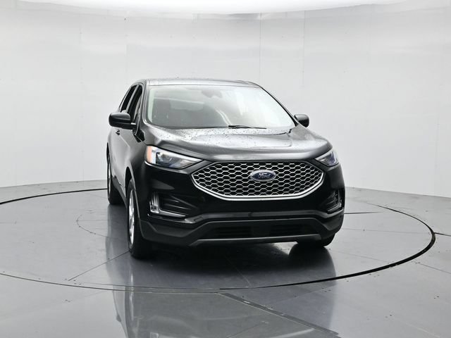 Certified 2023 Ford Edge SEL w/ Convenience Package AWD/4WD image 5
