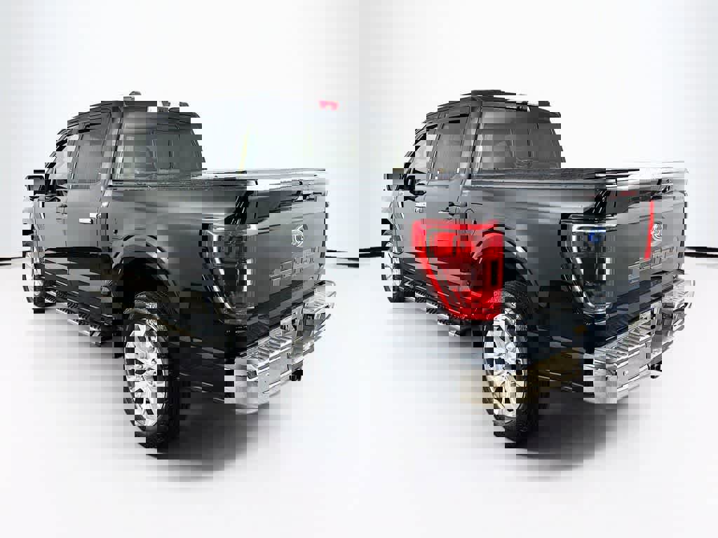 Certified 2022 Ford F150 XLT w/ Equipment Group 302A High image 3