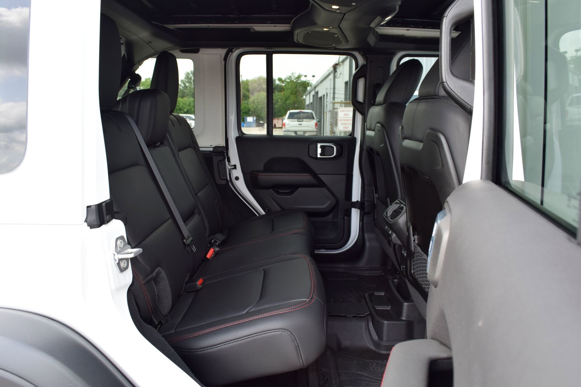 Used 2026 Jeep Wrangler Unlimited Rubicon 392 w/ Quick Order Package 27X Moab AWD/4WD image 20