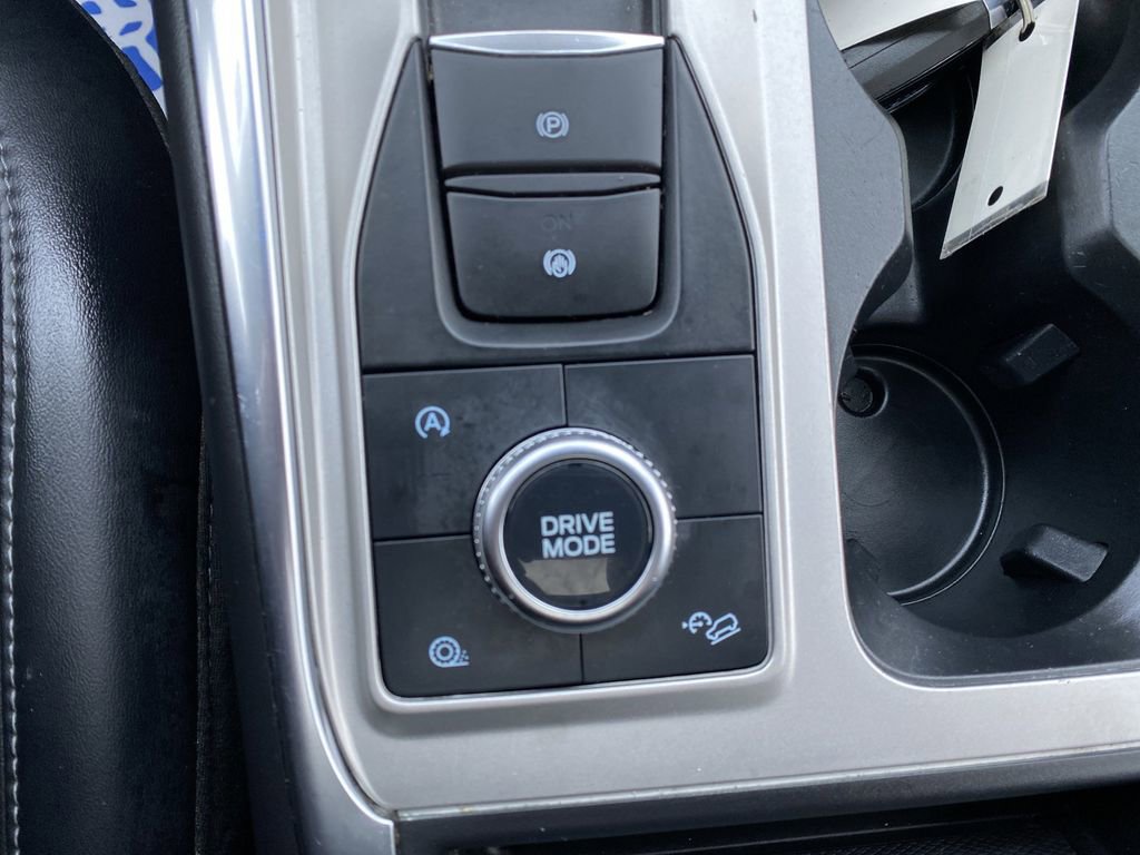 Certified 2023 Ford Explorer XLT w/ Equipment Group 202A image 29